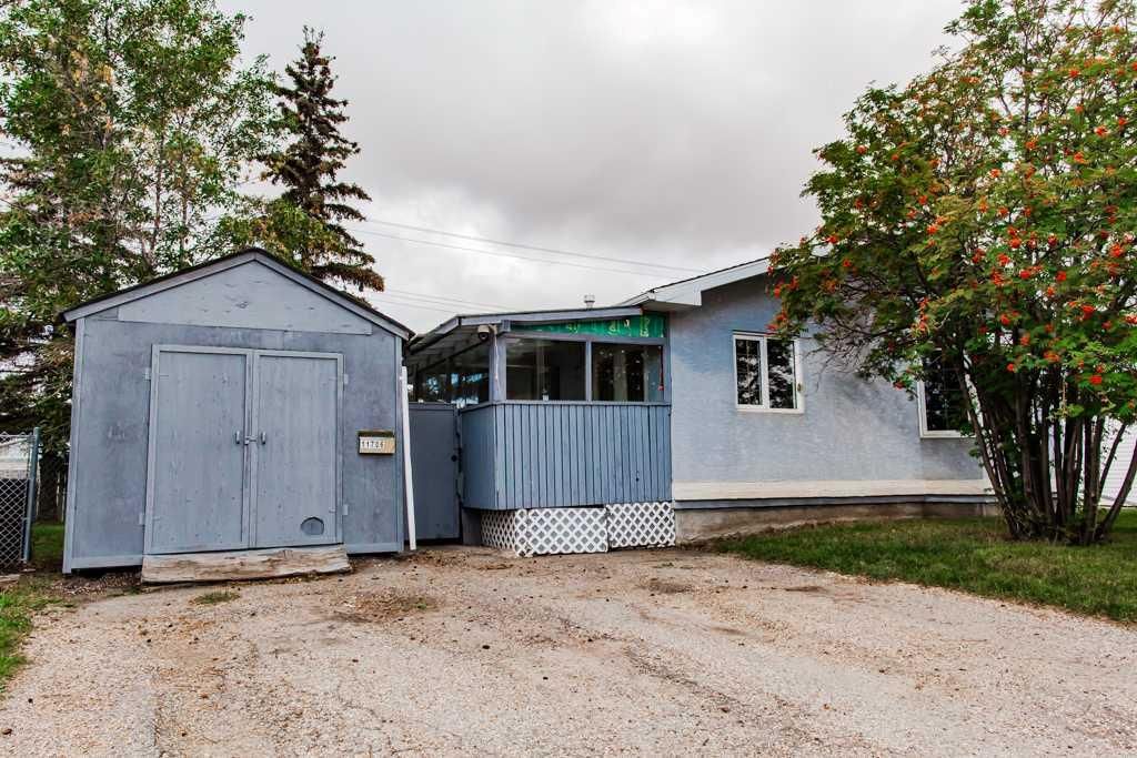 11706 98 Street  - Photo 2