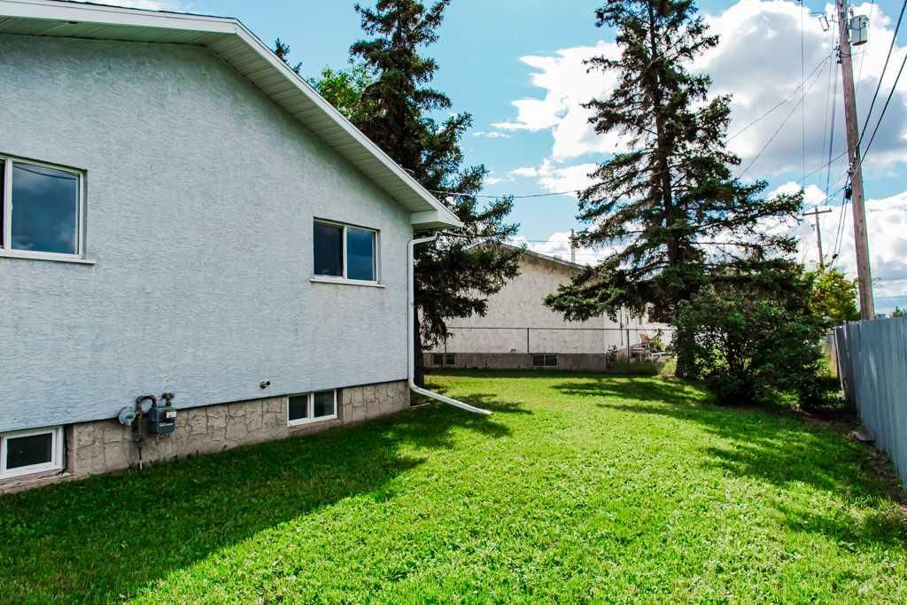 11706 98 Street  - Photo 35
