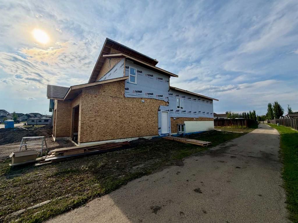 9212 95 Avenue  - Photo 3