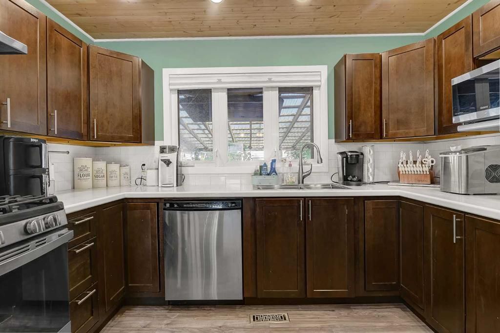 9238 111 Avenue  - Photo 12
