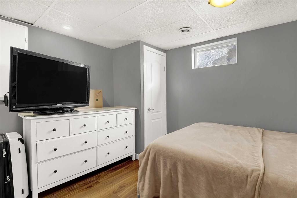 9238 111 Avenue  - Photo 29