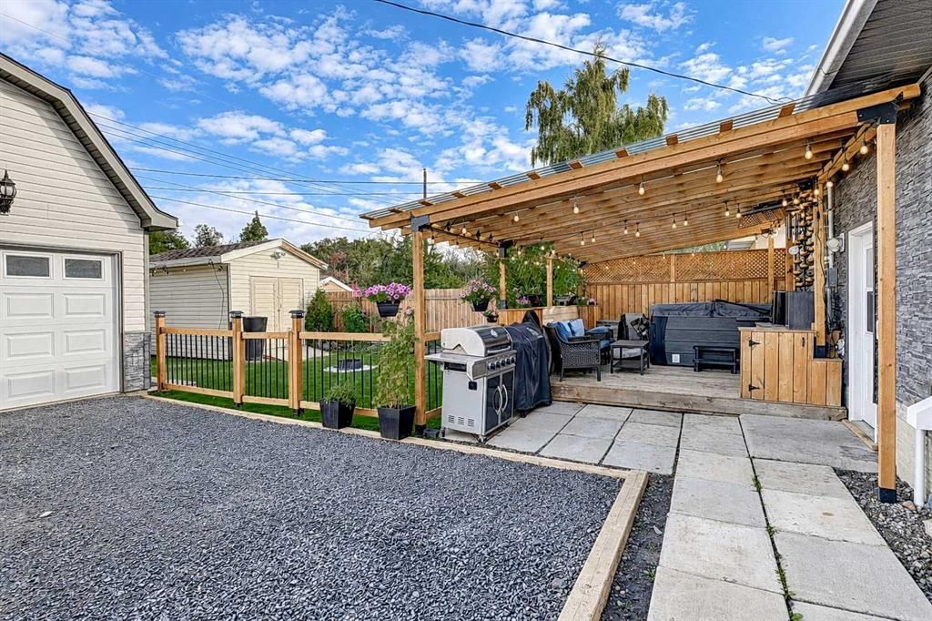 9238 111 Avenue  - Photo 31