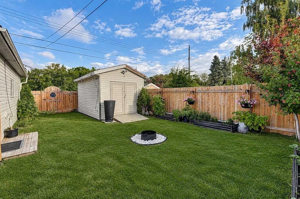 9238 111 Avenue  - Photo 35