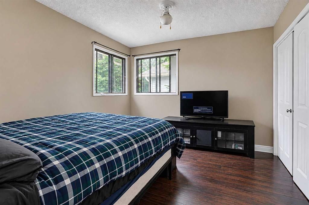 9449 69 Avenue  - Photo 14