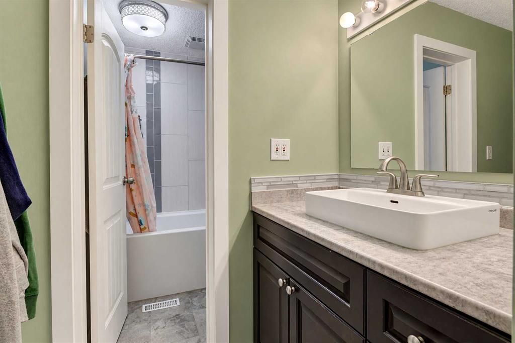 9449 69 Avenue  - Photo 27