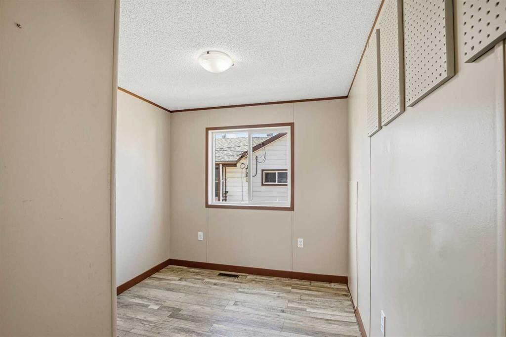 9711 103 Avenue  - Photo 10