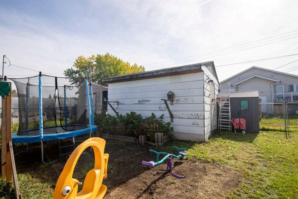9711 103 Avenue  - Photo 15