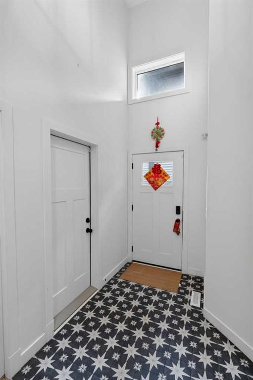 11440 107 Avenue  - Photo 3