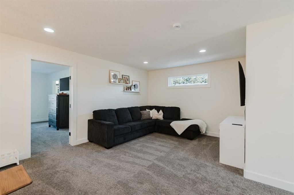 11242 59 Avenue  - Photo 20