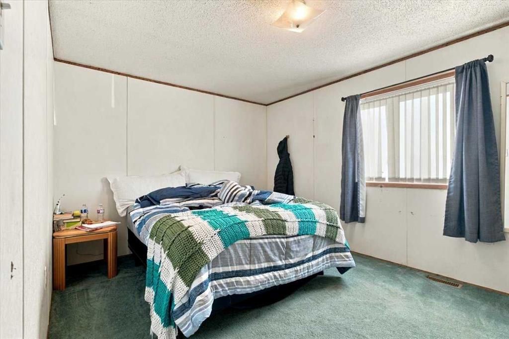 124 Clark Crescent  - Photo 13