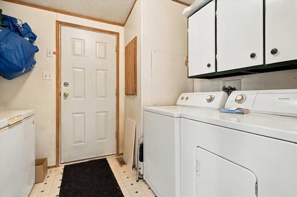 124 Clark Crescent  - Photo 16