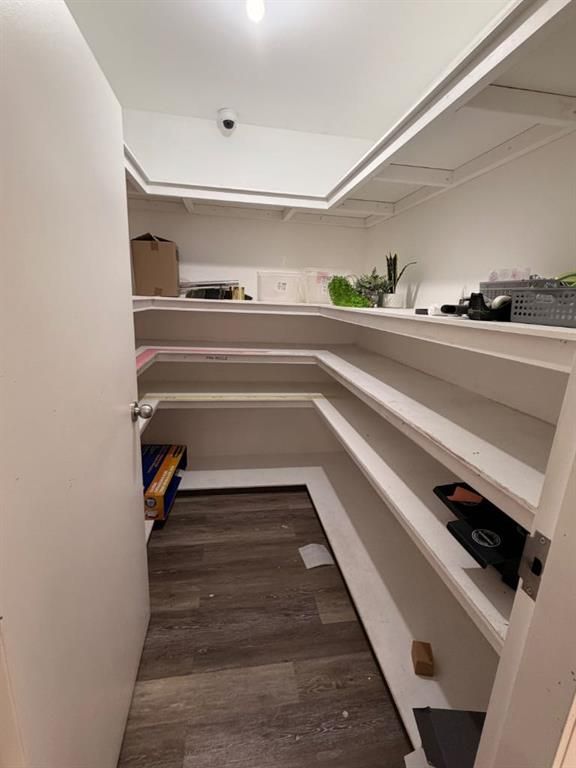 7201 99 Street  - Photo 10