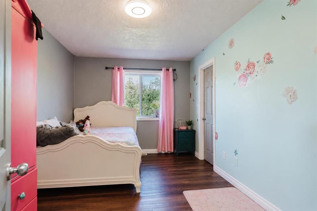 1101 Redlow Drive  - Photo 12