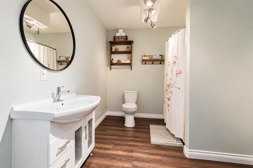 1101 Redlow Drive  - Photo 24