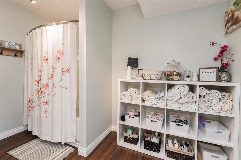1101 Redlow Drive  - Photo 25