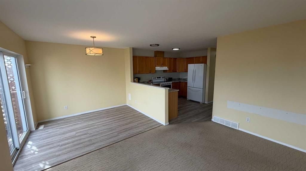 7215 105 Street   - Photo 11