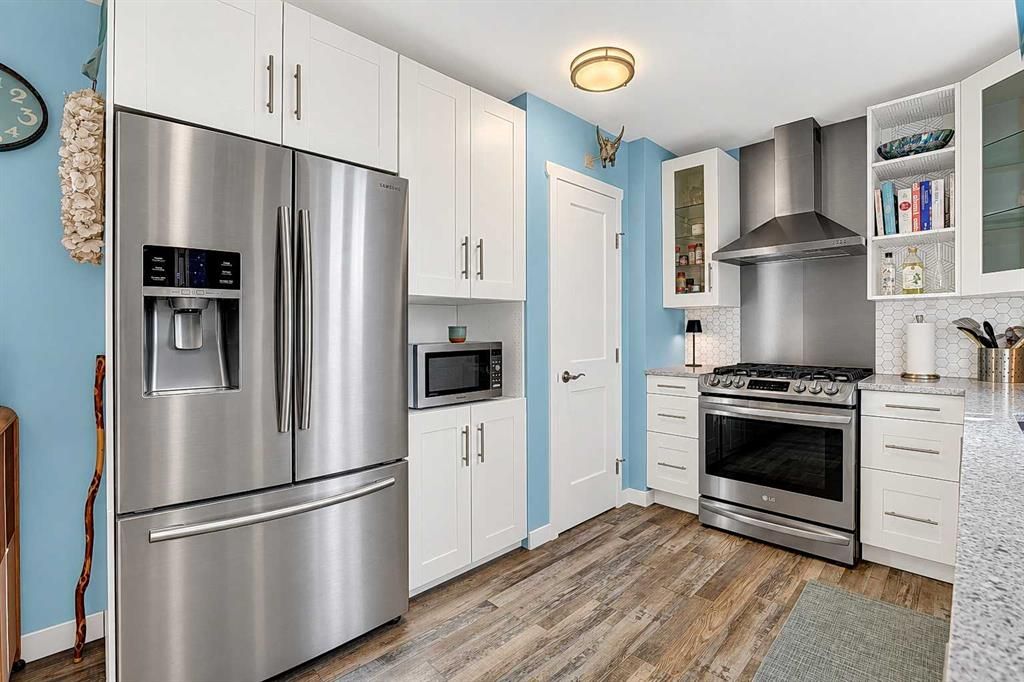 9715 Prairie Road - Photo 2