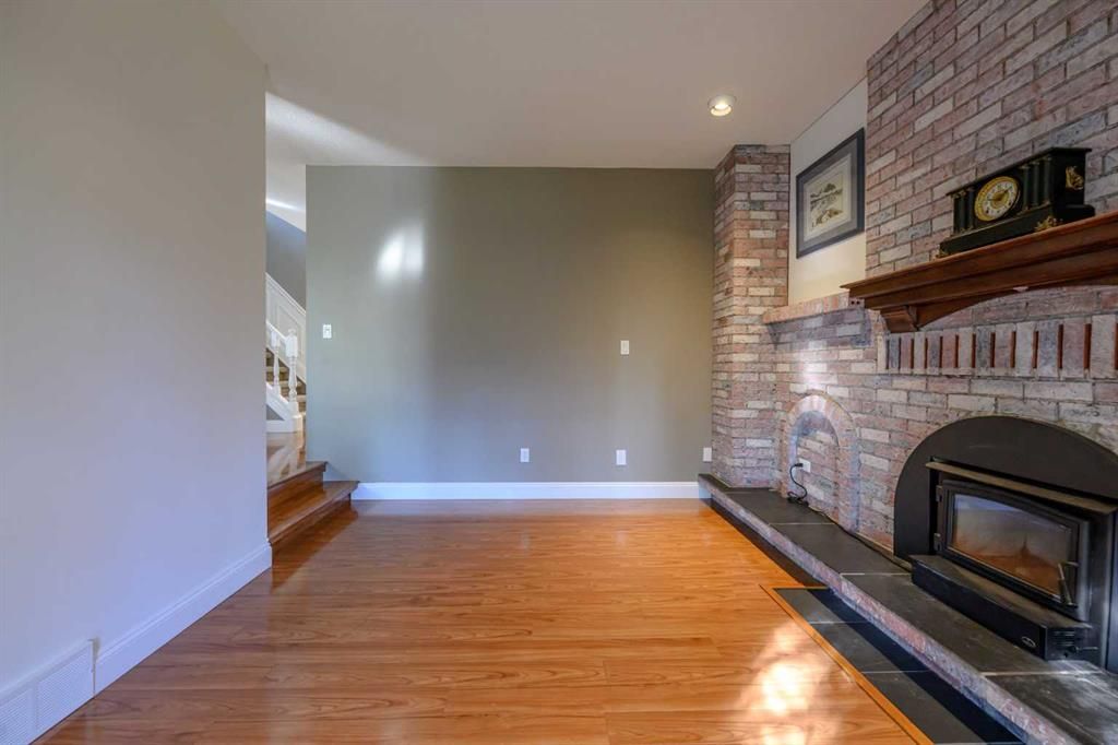 9905 75 Avenue  - Photo 15