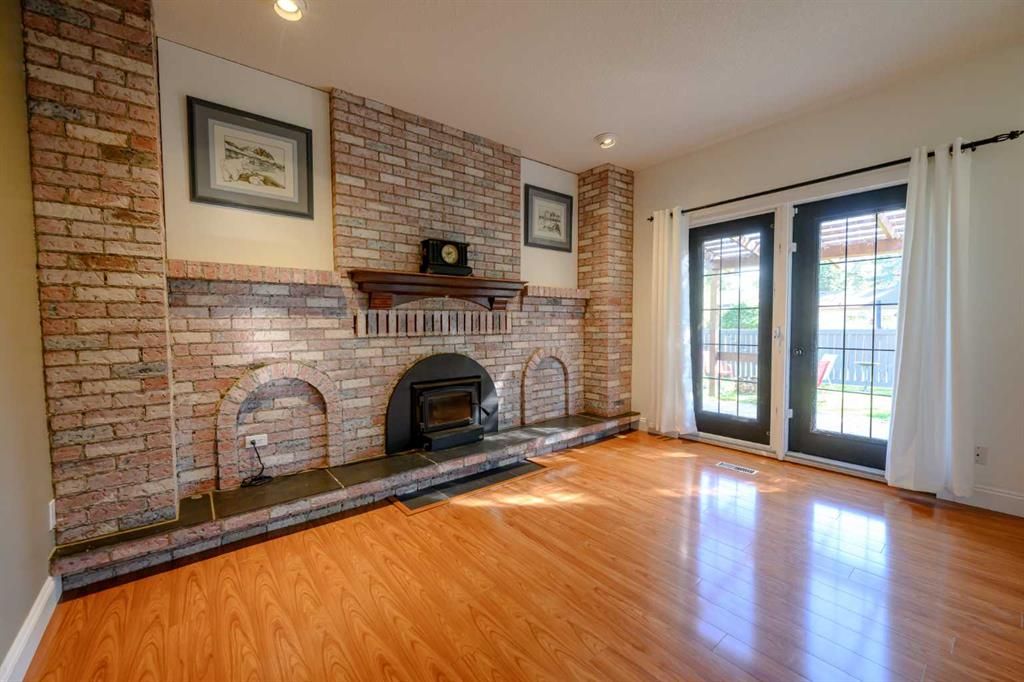 9905 75 Avenue  - Photo 16