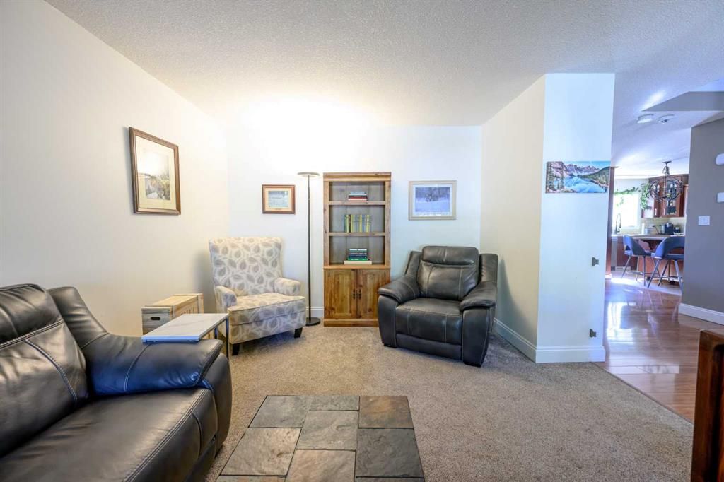 9905 75 Avenue  - Photo 17
