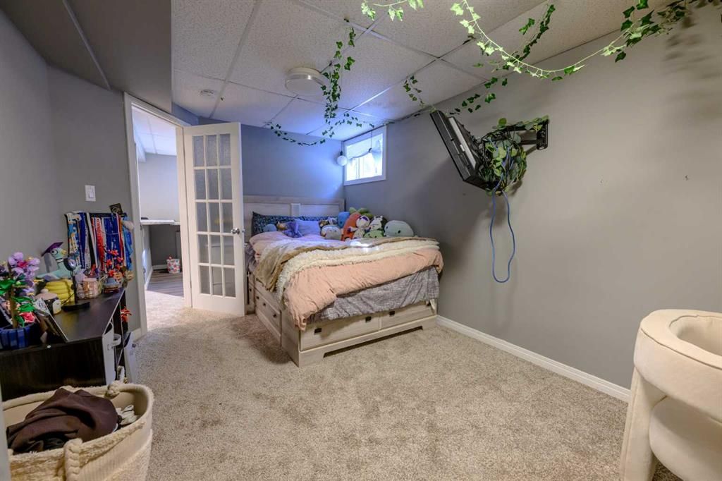 9905 75 Avenue  - Photo 39