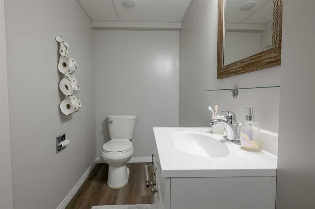 9905 75 Avenue  - Photo 43