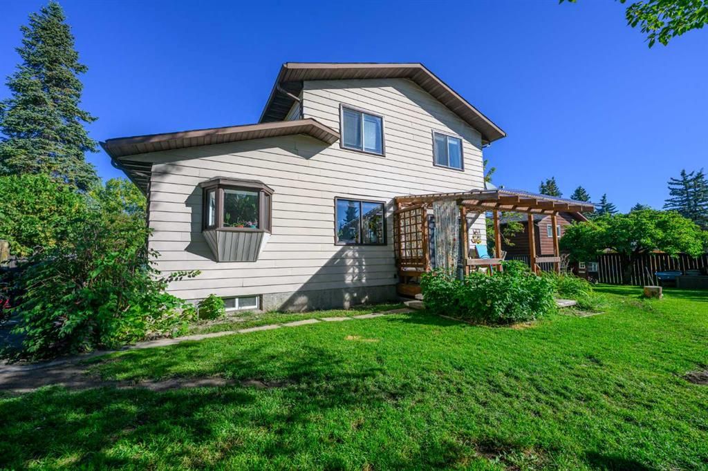 9905 75 Avenue  - Photo 45