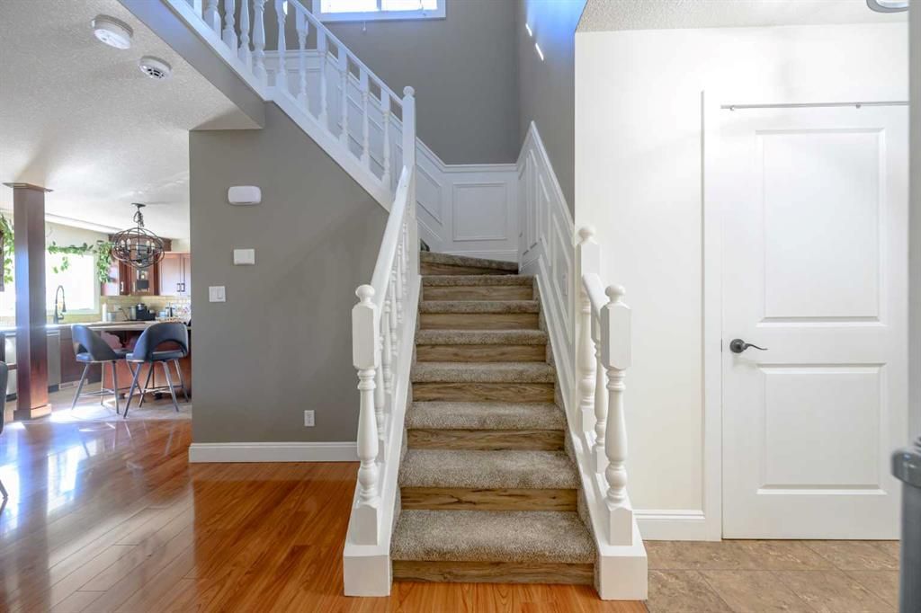9905 75 Avenue  - Photo 5