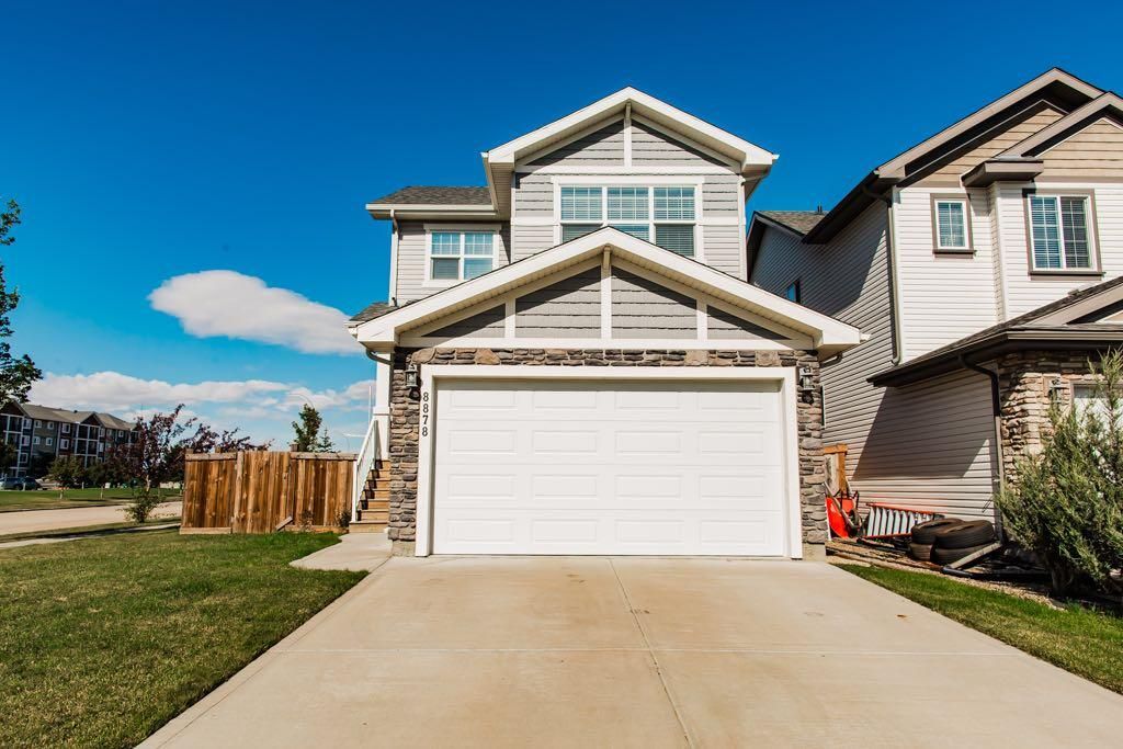 8878 85A Avenue  - Photo 30