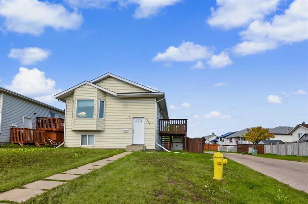 7358 106 Street  - Photo 1