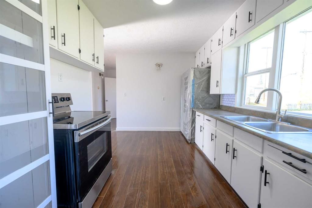 10024 103 Avenue  - Photo 9