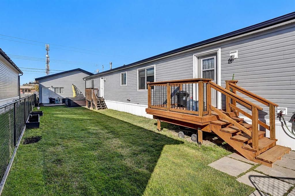 9924 99 Street  - Photo 3