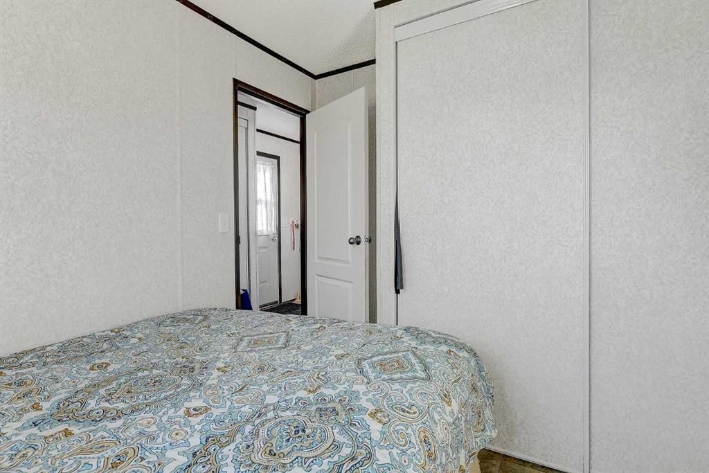 9924 99 Street  - Photo 8
