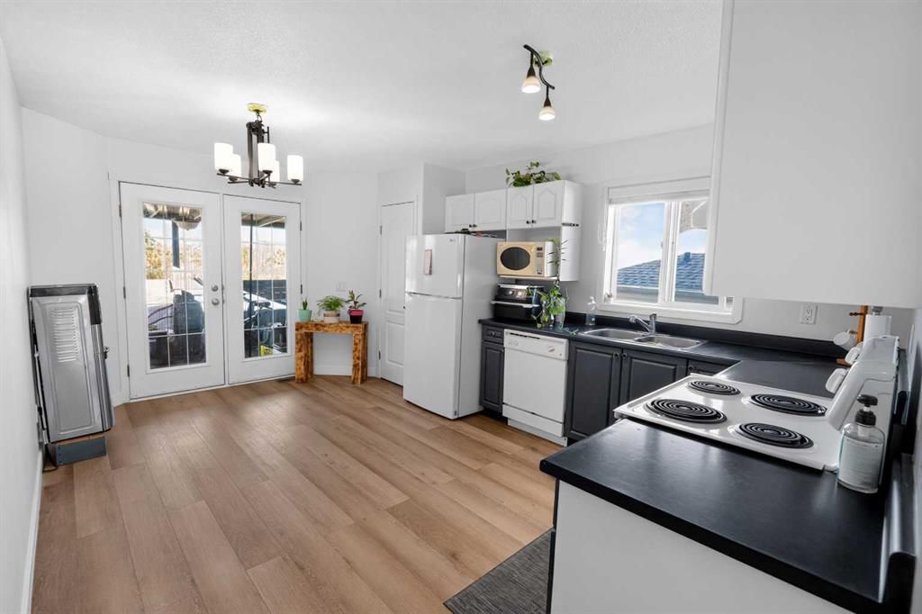 9218 115 Avenue  - Photo 10