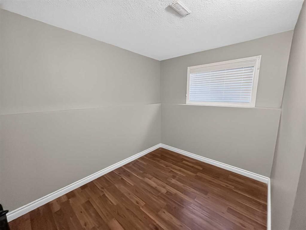 9218 115 Avenue  - Photo 29