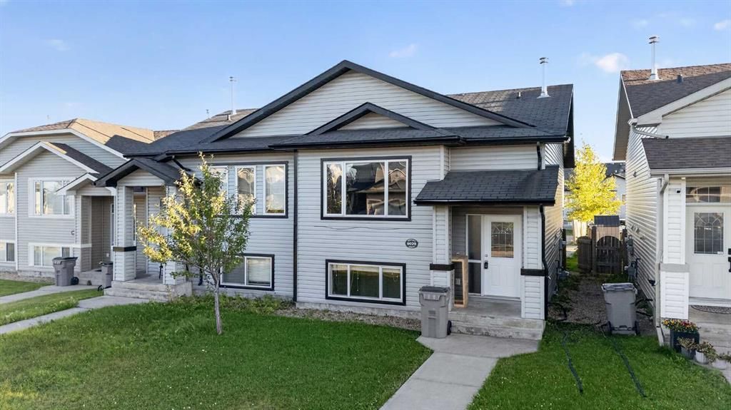 9029 131 Avenue - Photo 1