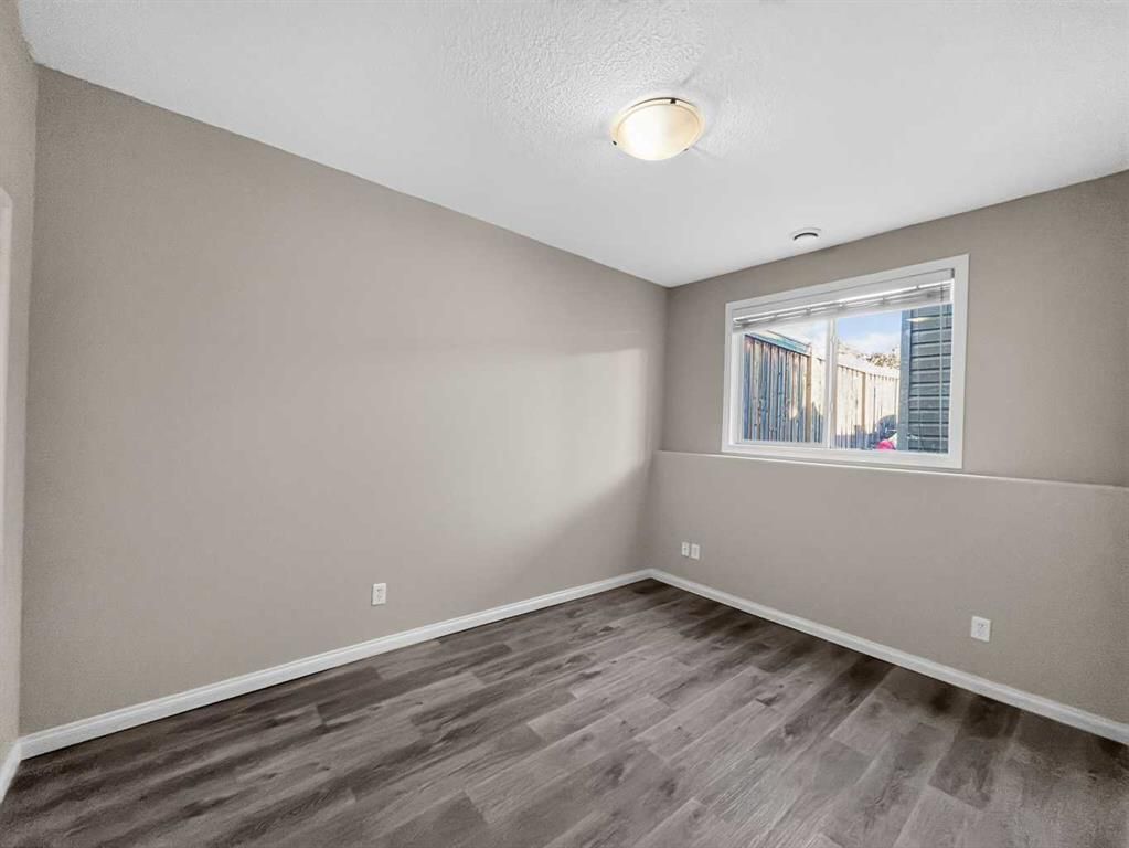 9029 131 Avenue  - Photo 15