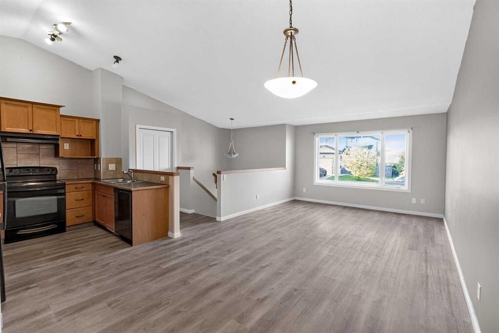 9029 131 Avenue  - Photo 6