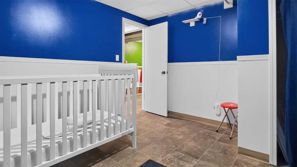 9908 86 Park Avenue  - Photo 28