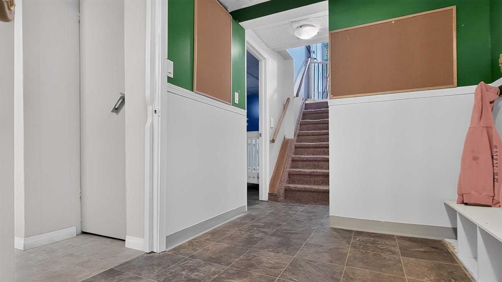 9908 86 Park Avenue  - Photo 29