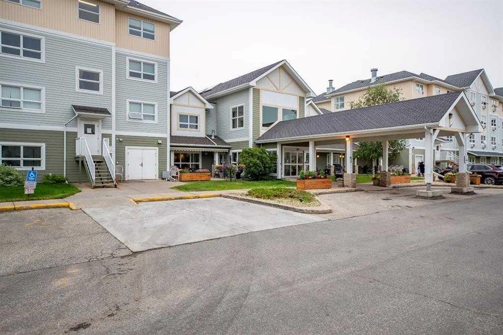 228, 10402 111 Street - Photo 1