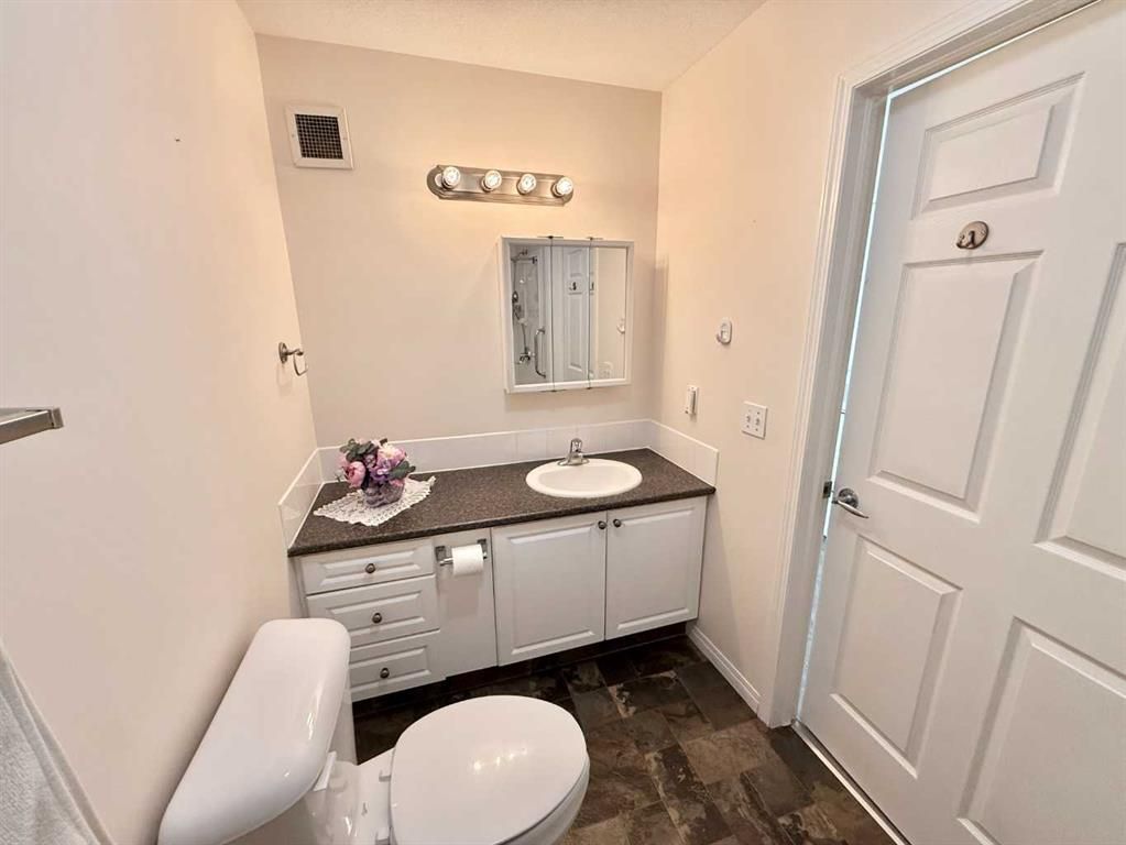 228, 10402 111 Street  - Photo 10