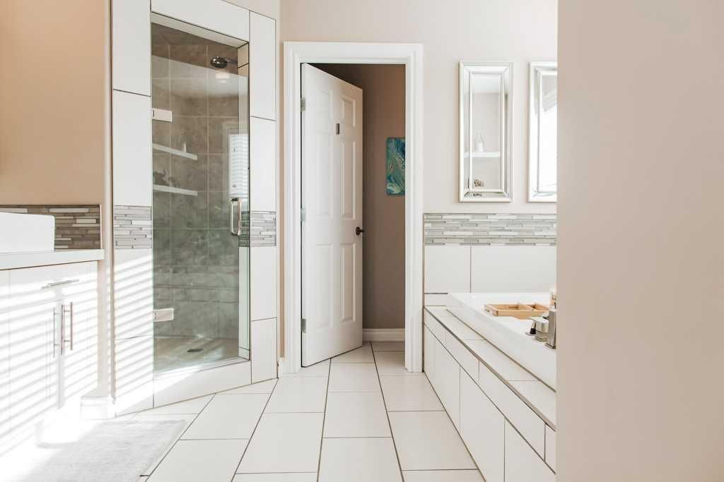 9305 Lakeshore Court   - Photo 40