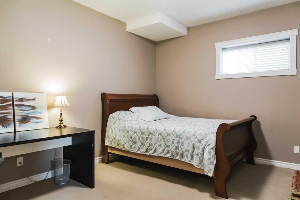 9305 Lakeshore Court   - Photo 49
