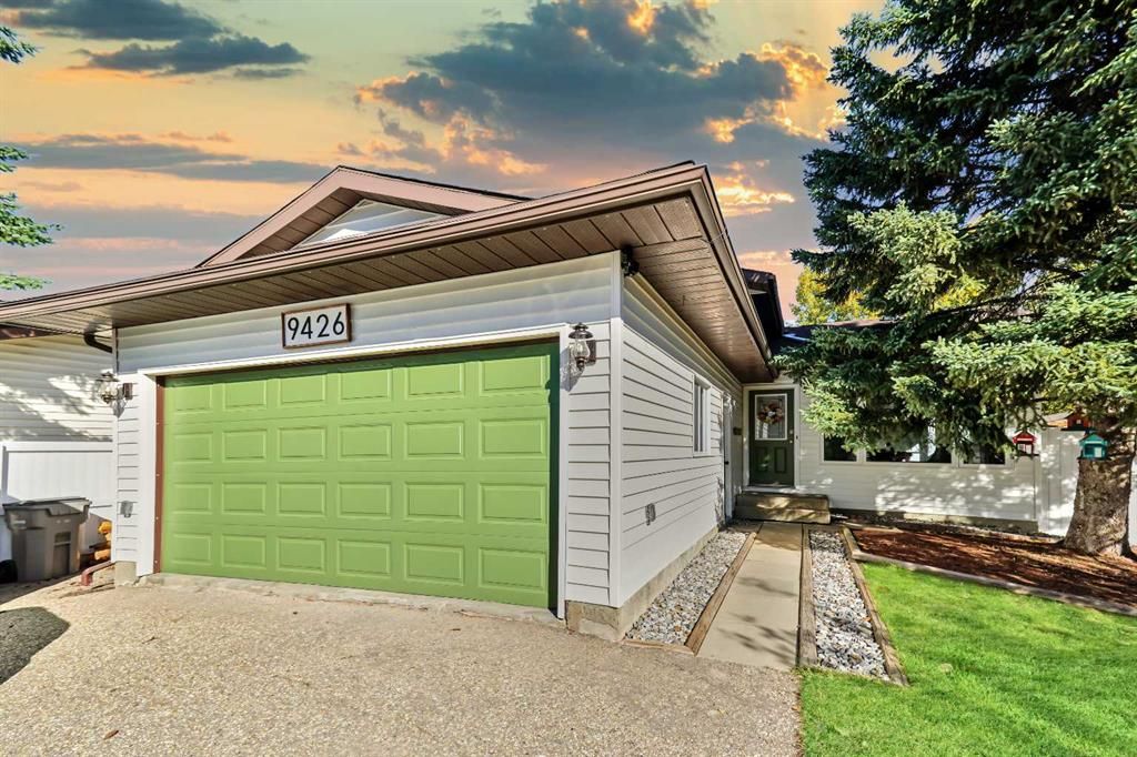 9426 64 Avenue  - Photo 2