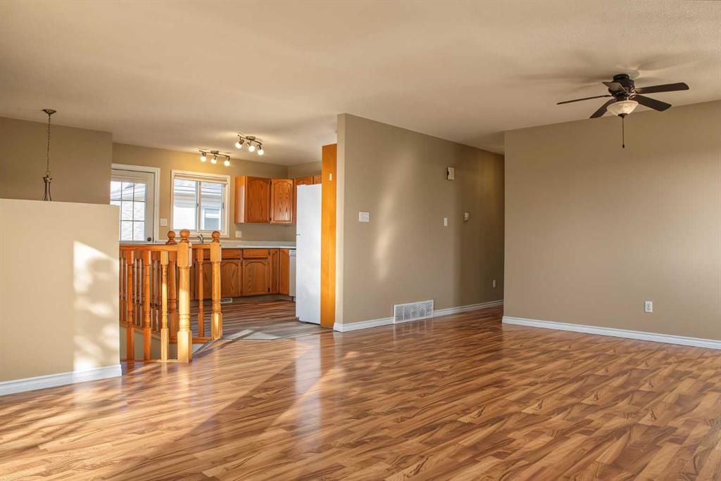 10613 91A Street  - Photo 14