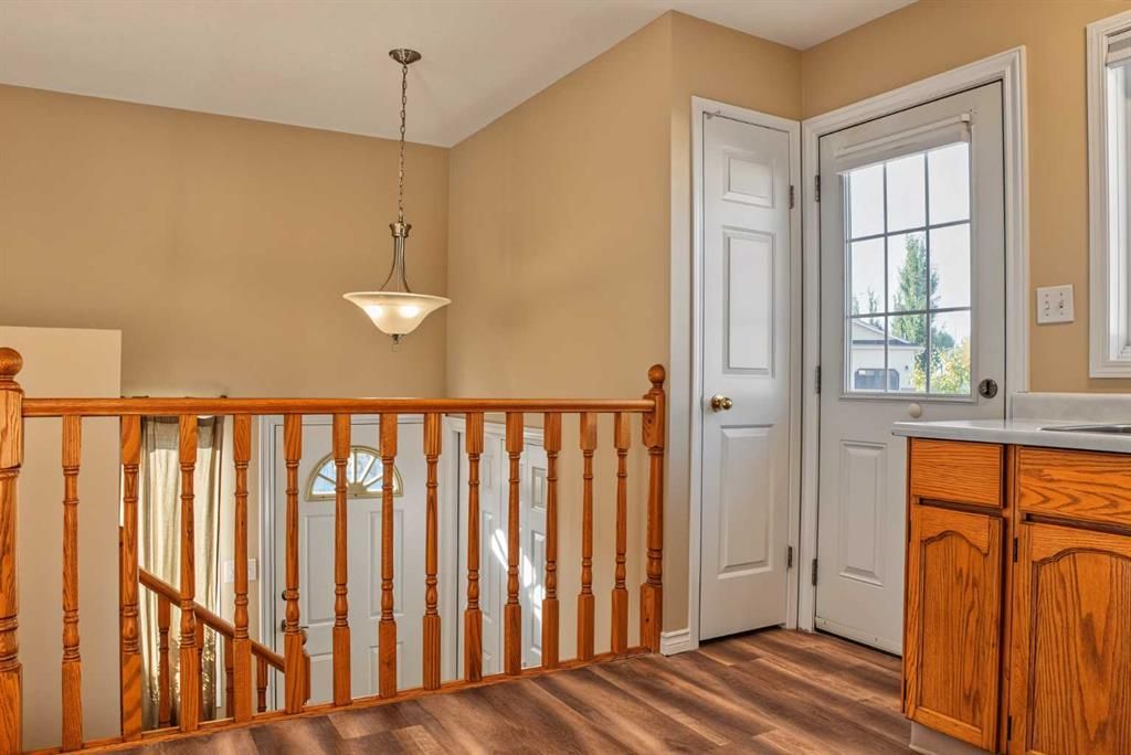 10613 91A Street  - Photo 22