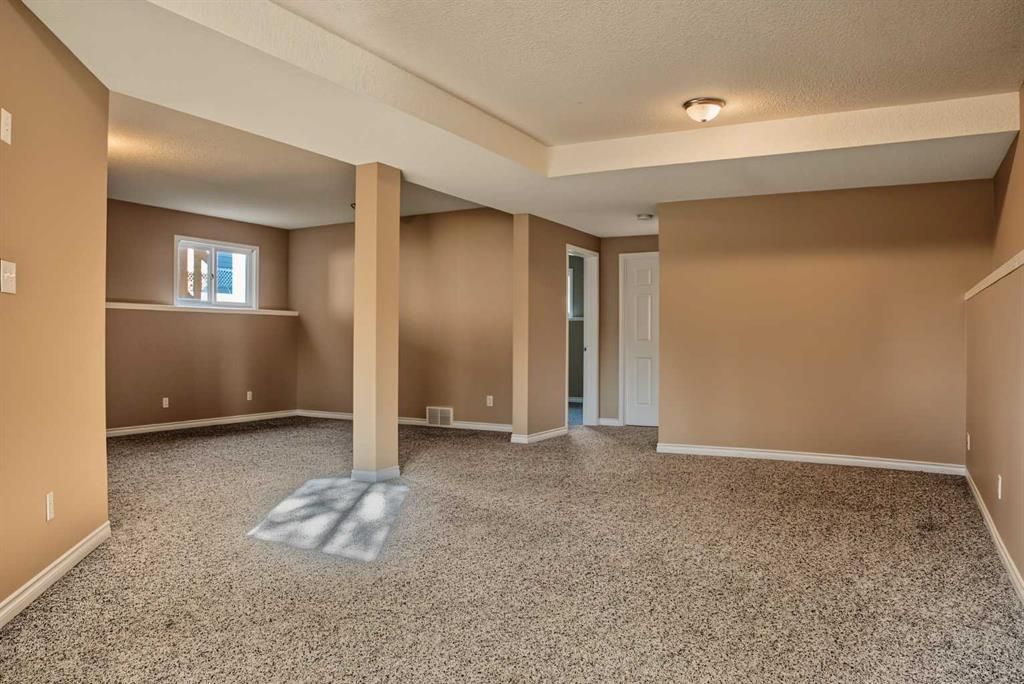 10613 91A Street  - Photo 25