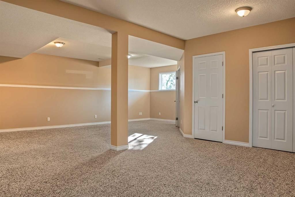 10613 91A Street  - Photo 27