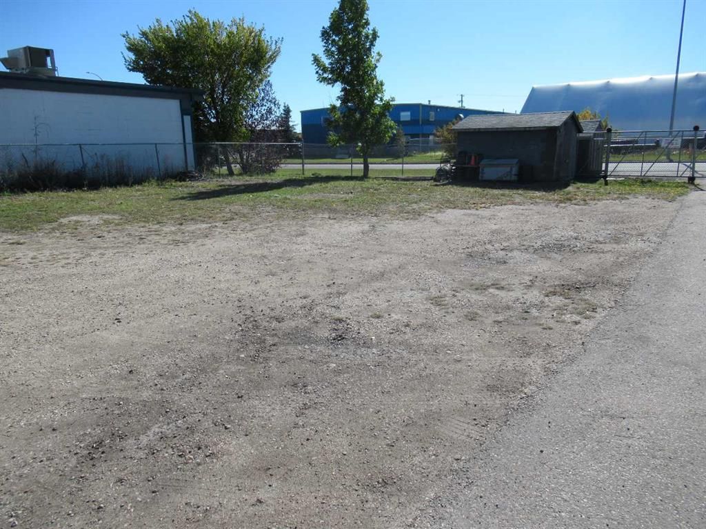 11450 89 Avenue  - Photo 4